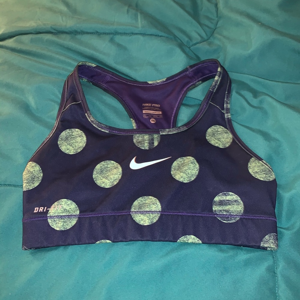 nike sports bra